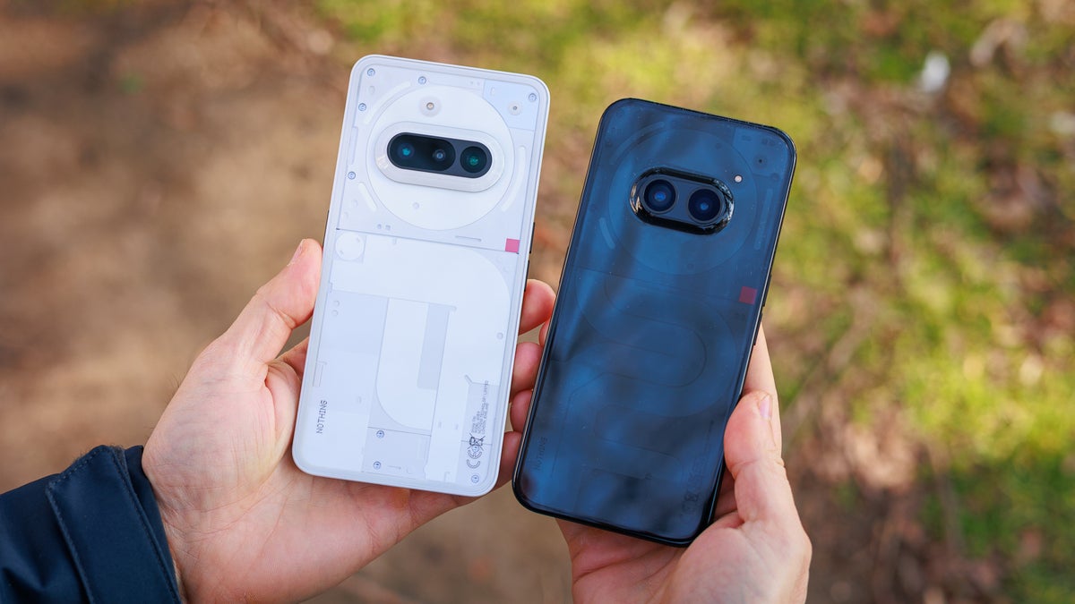 Split screen with two phones, with "VS" written in the middle.