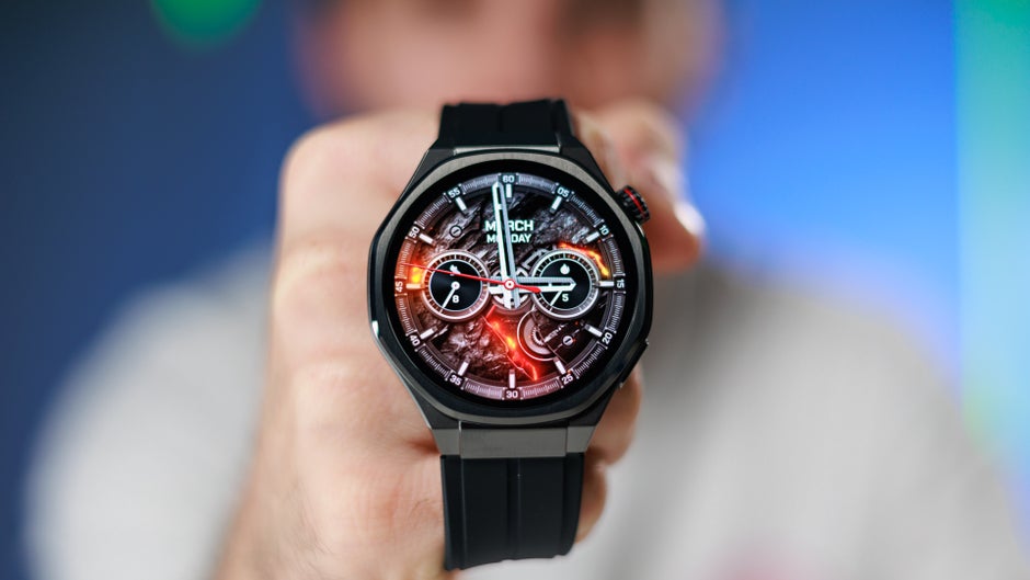 Honor Watch 5 Ultra Review: If the Cybertruck was a watch