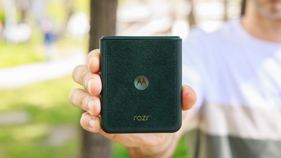 Motorola Razr Ultra (2025) Review: It's... perfect?!