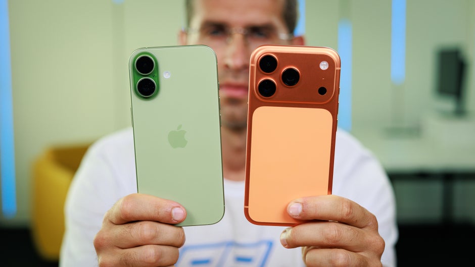 iPhone 17 vs iPhone 17 Pro: The base iPhone suddenly makes a lot more sense