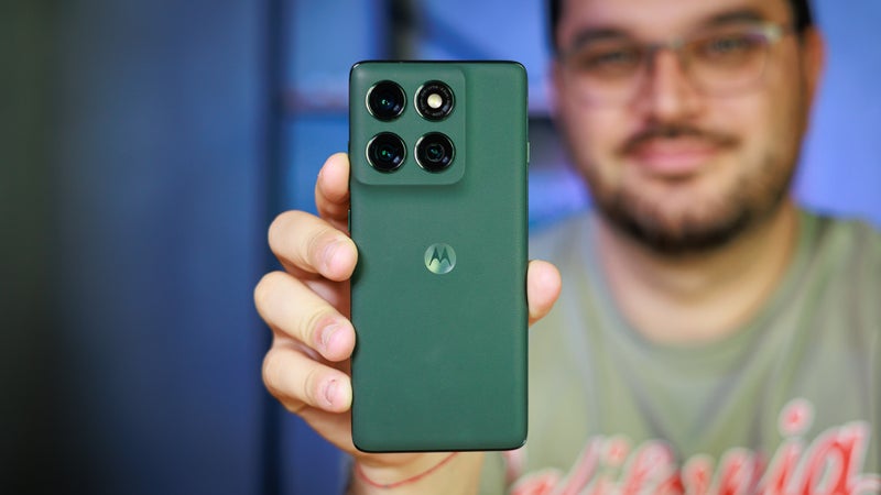 Motorola Edge (2025) review: Lookin' good, feelin' slow
