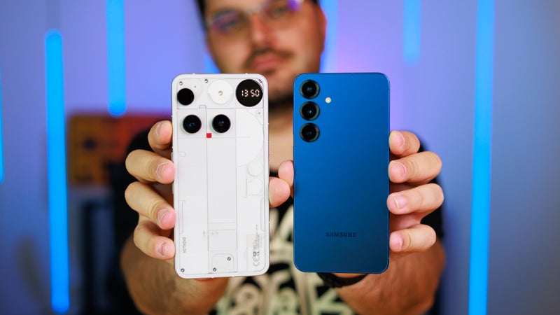 Nothing Phone (3) vs Samsung Galaxy S25 Plus: Which one is better?