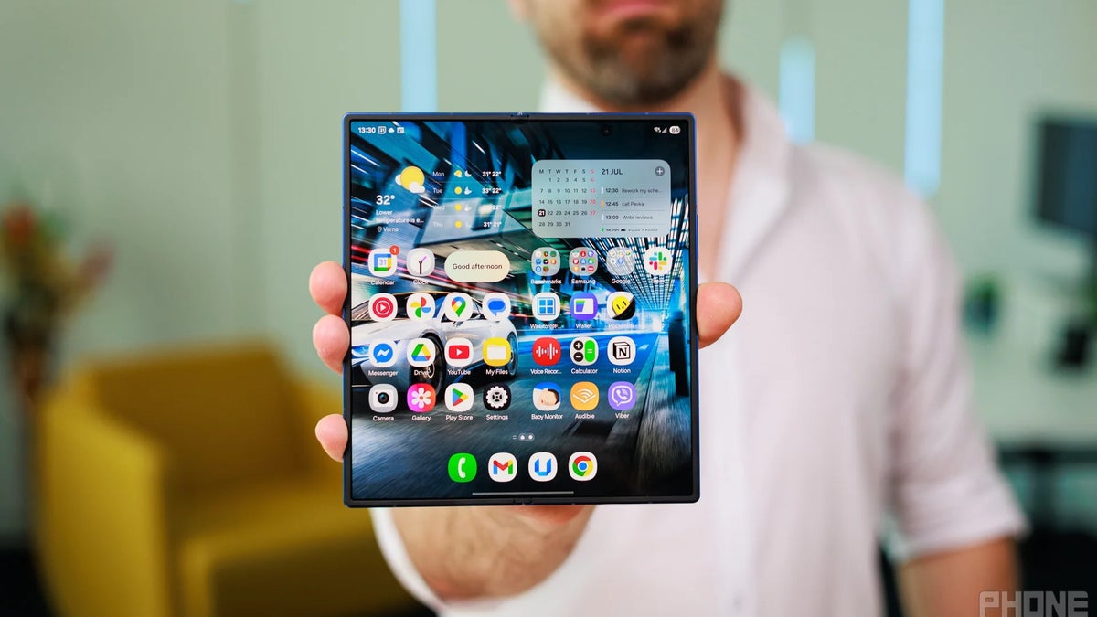Galaxy Fold 7, unfolded