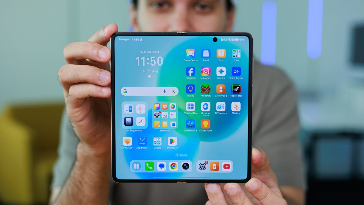 Honor Magic V5 review: thin-believable!