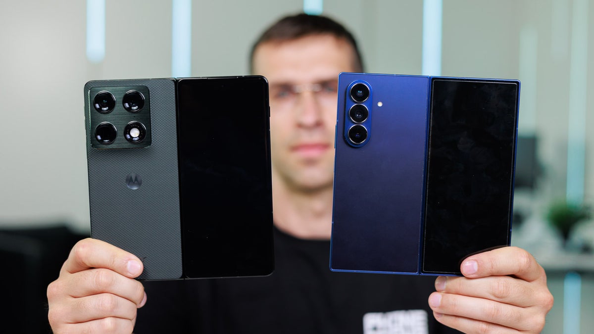 Motorola Razr Fold vs Galaxy Fold 7: Motorola built a Galaxy killer, but don’t buy it just yet