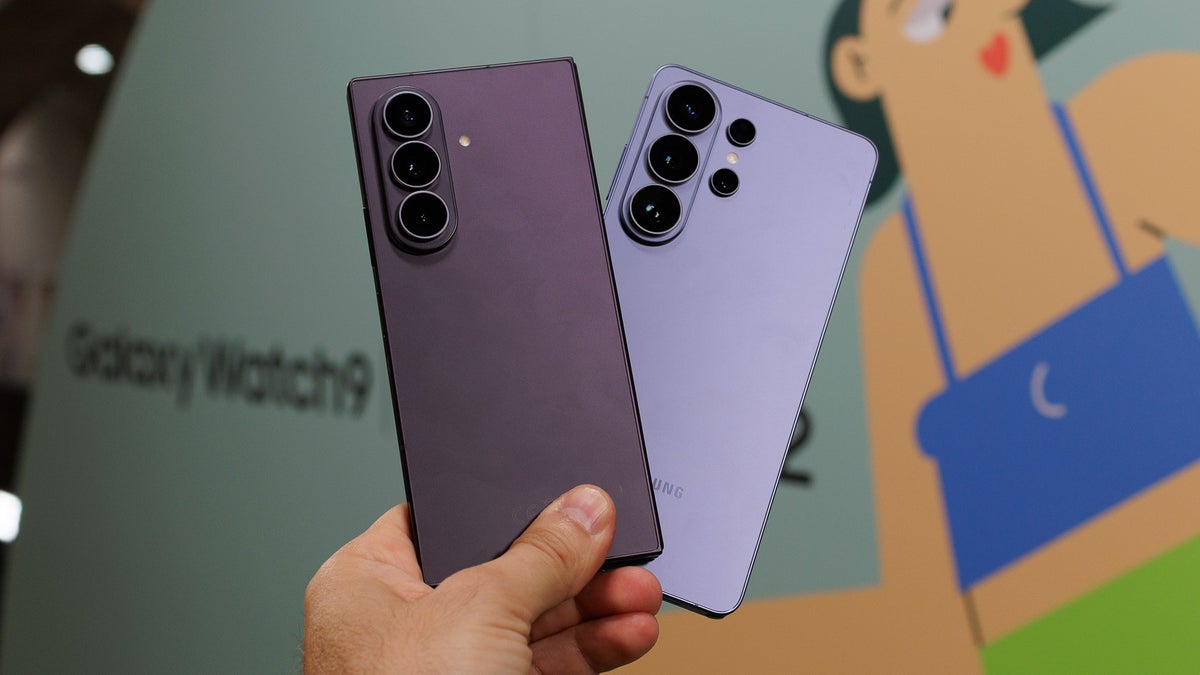 Samsung Galaxy Z Fold 8 Ultra vs Galaxy S26 Ultra hands-on: the premium choice