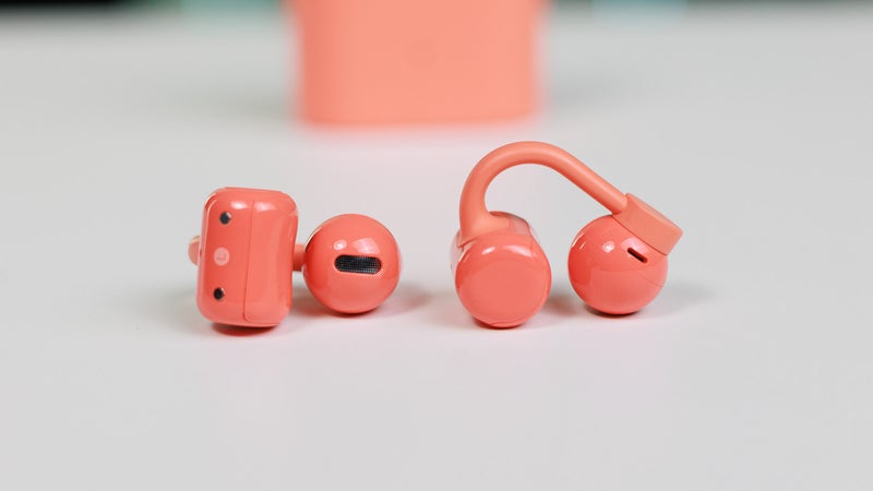 Nothing's CMF Clip Pro buds: Nothing knows audio ball