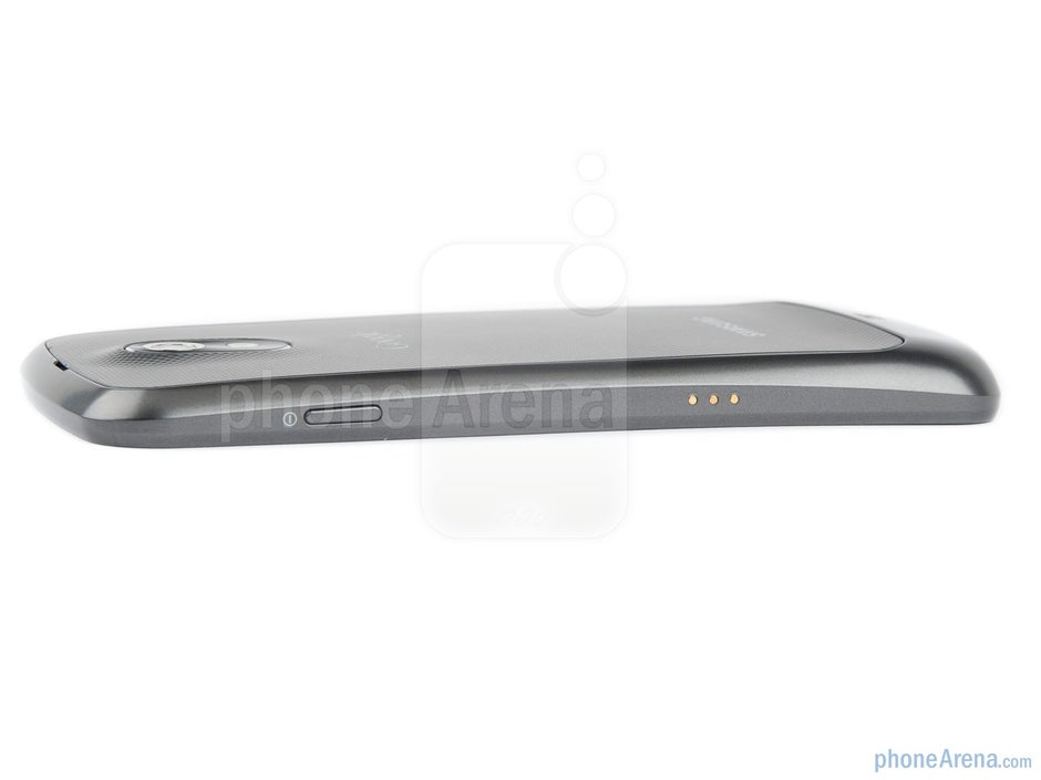 Power key (right) - Samsung Galaxy Nexus Preview