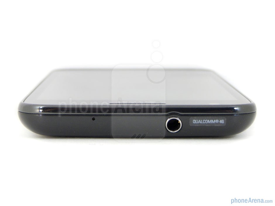 3.5mm jack (top) - Samsung Galaxy S II Skyrocket Review