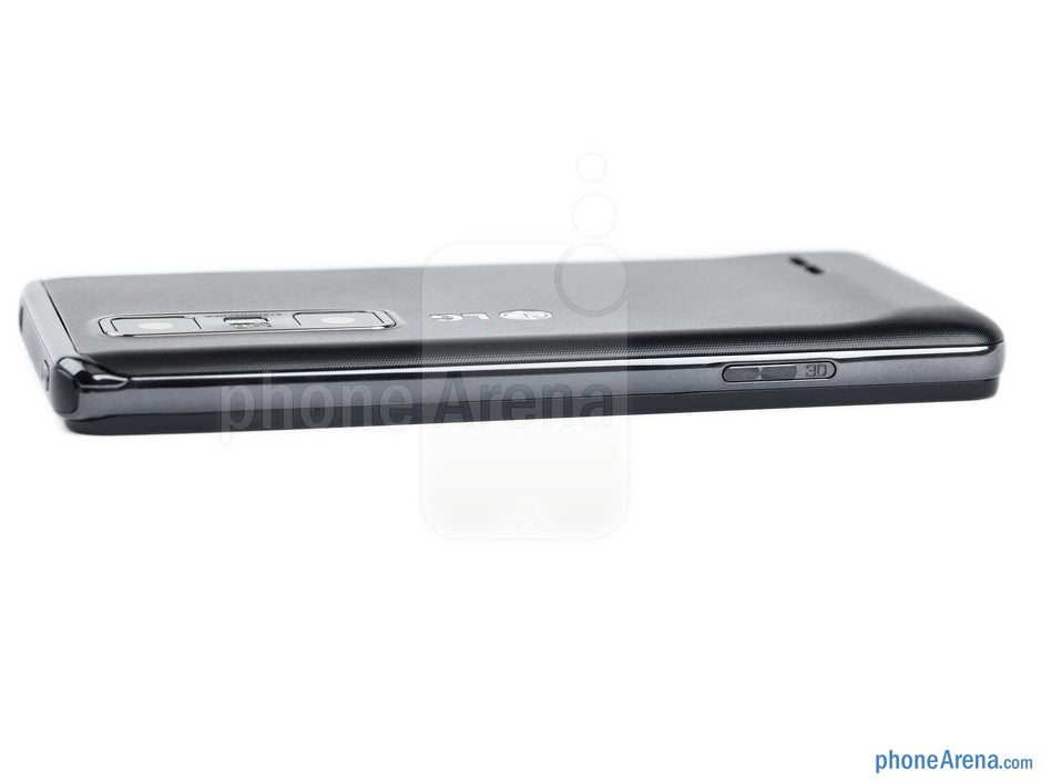 Derecha - Los lados del LG Optimus 3D MAX - Reseña del LG Optimus 3D MAX