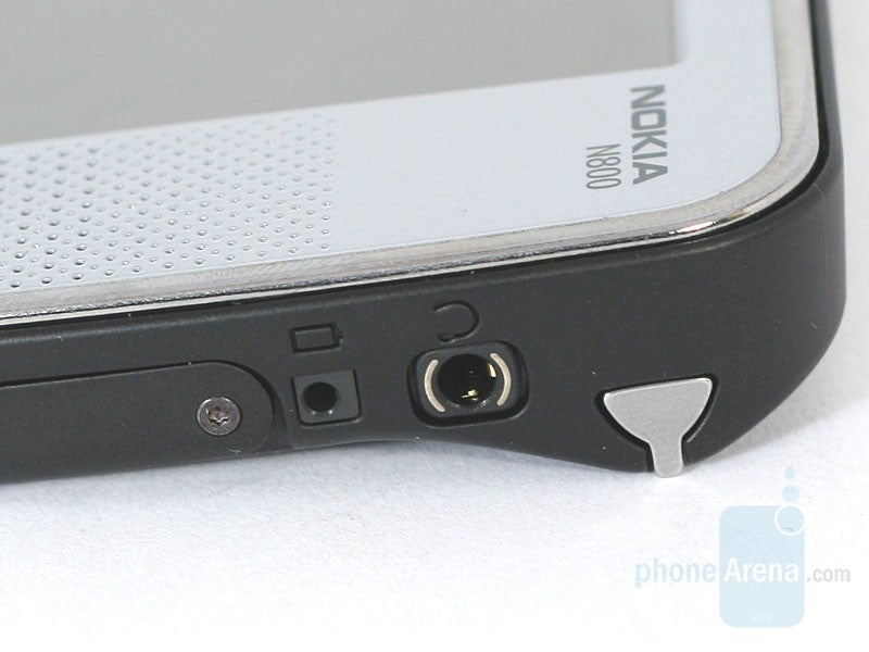 Nokia N800 Internet Tablet Review