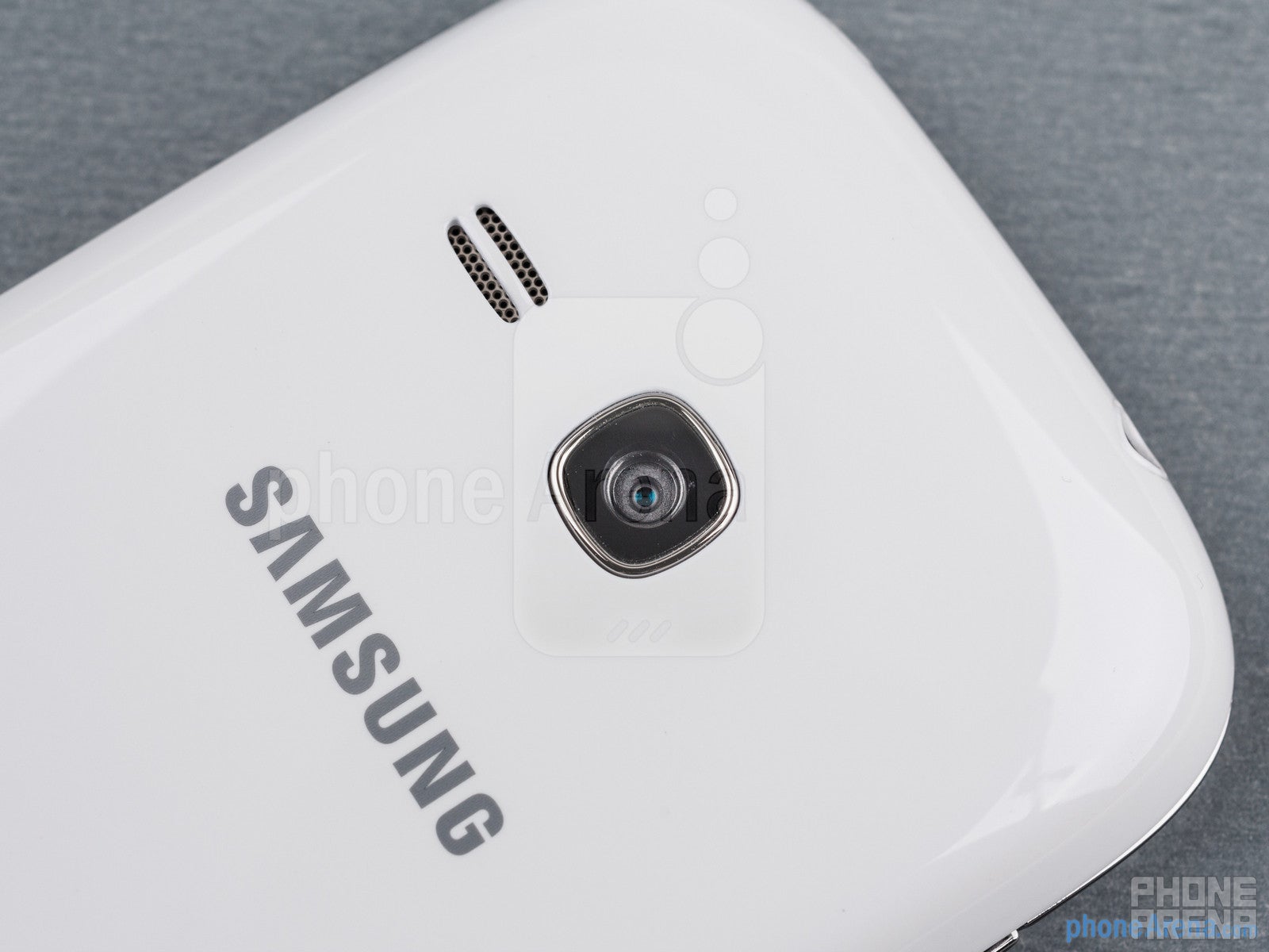 The 3-megapixel camera on the back of the Galaxy Young is very basic - Samsung Galaxy Young Duos Review