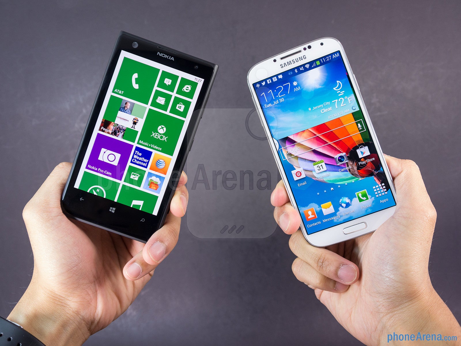 Nokia Lumia 1020 vs Samsung Galaxy S4