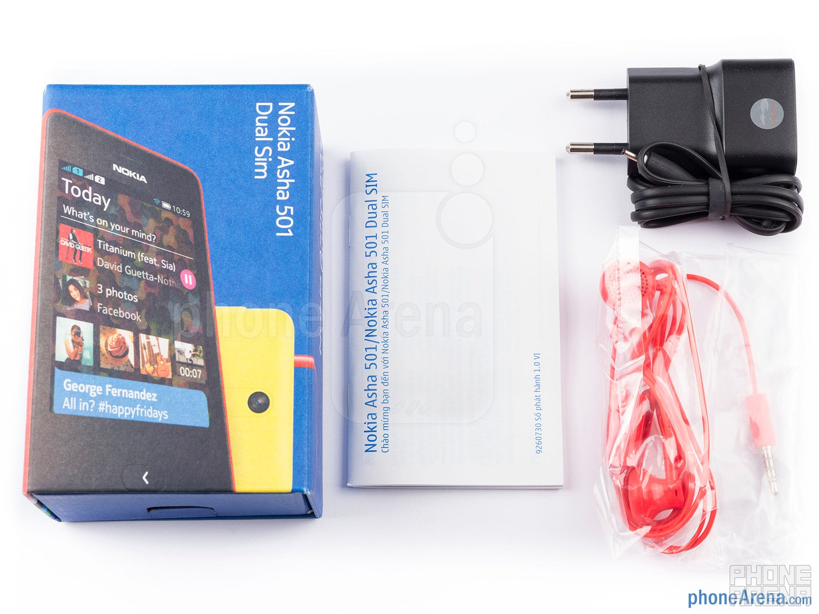 Box contents - Nokia Asha 501 Review