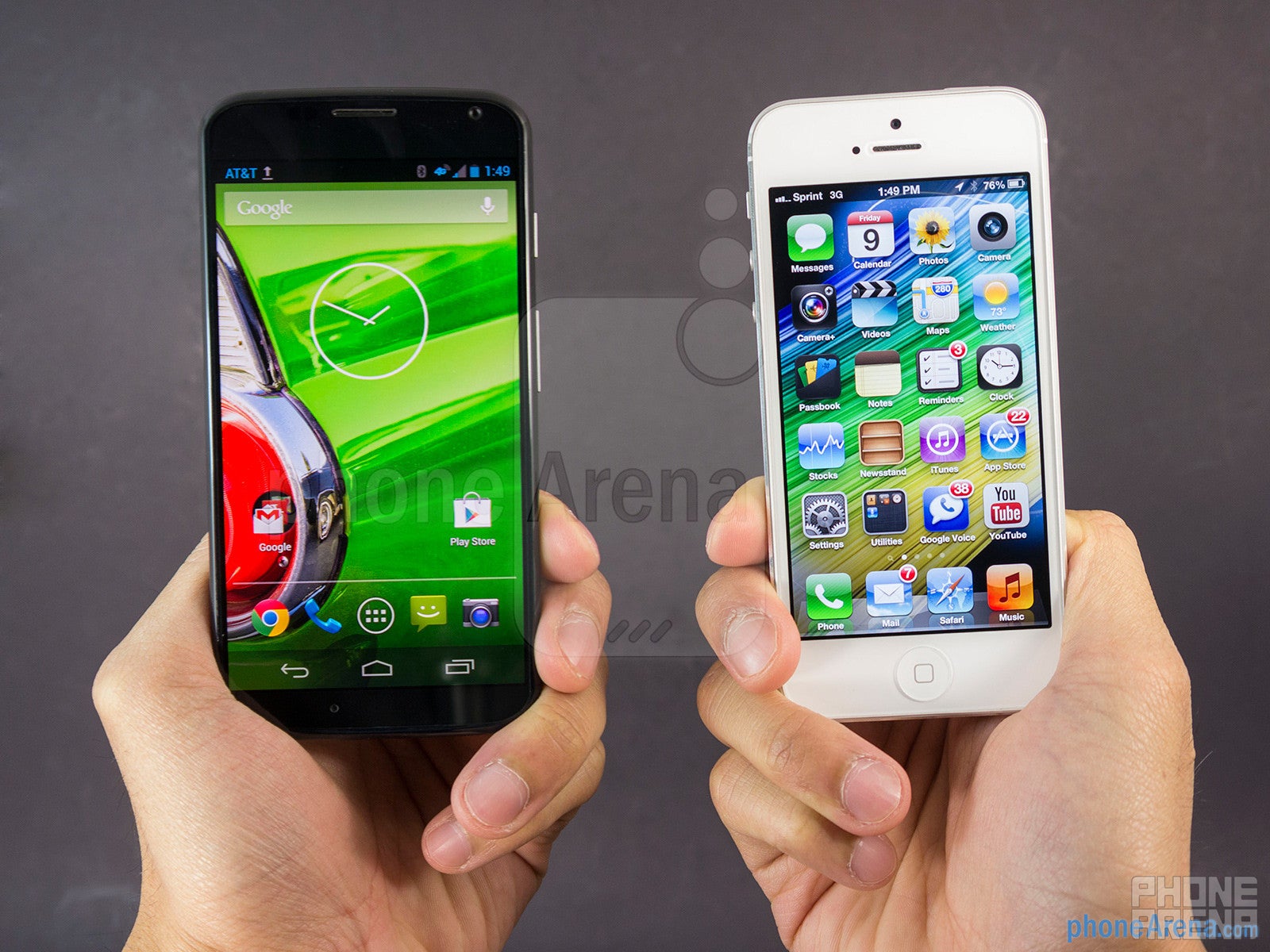 Motorola Moto X vs Apple iPhone 5