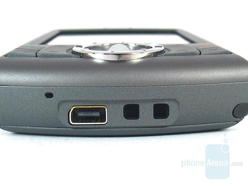 Lower side - HTC P3300 Artemis Review