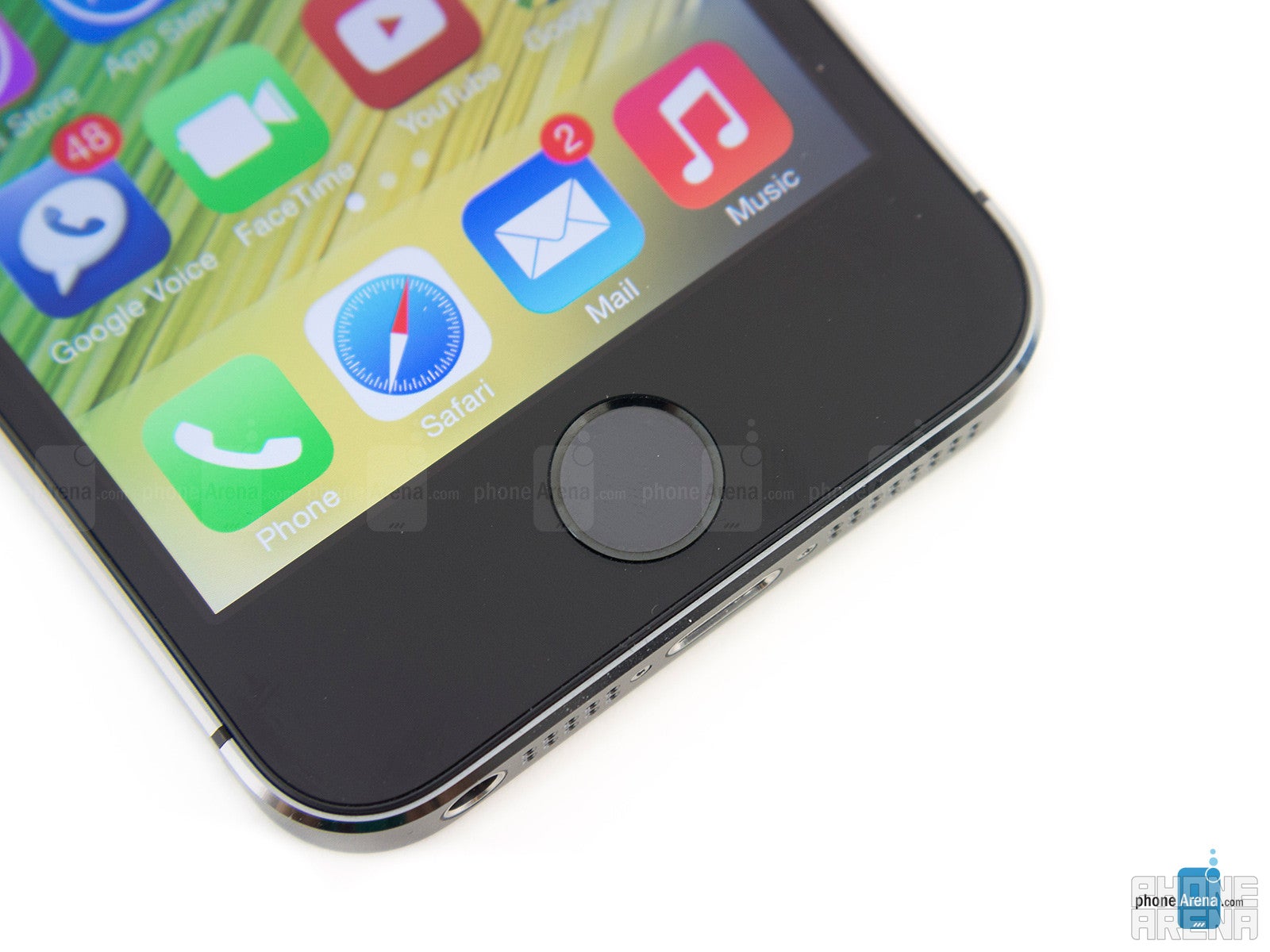 Apple iPhone 5S -  External Reviews