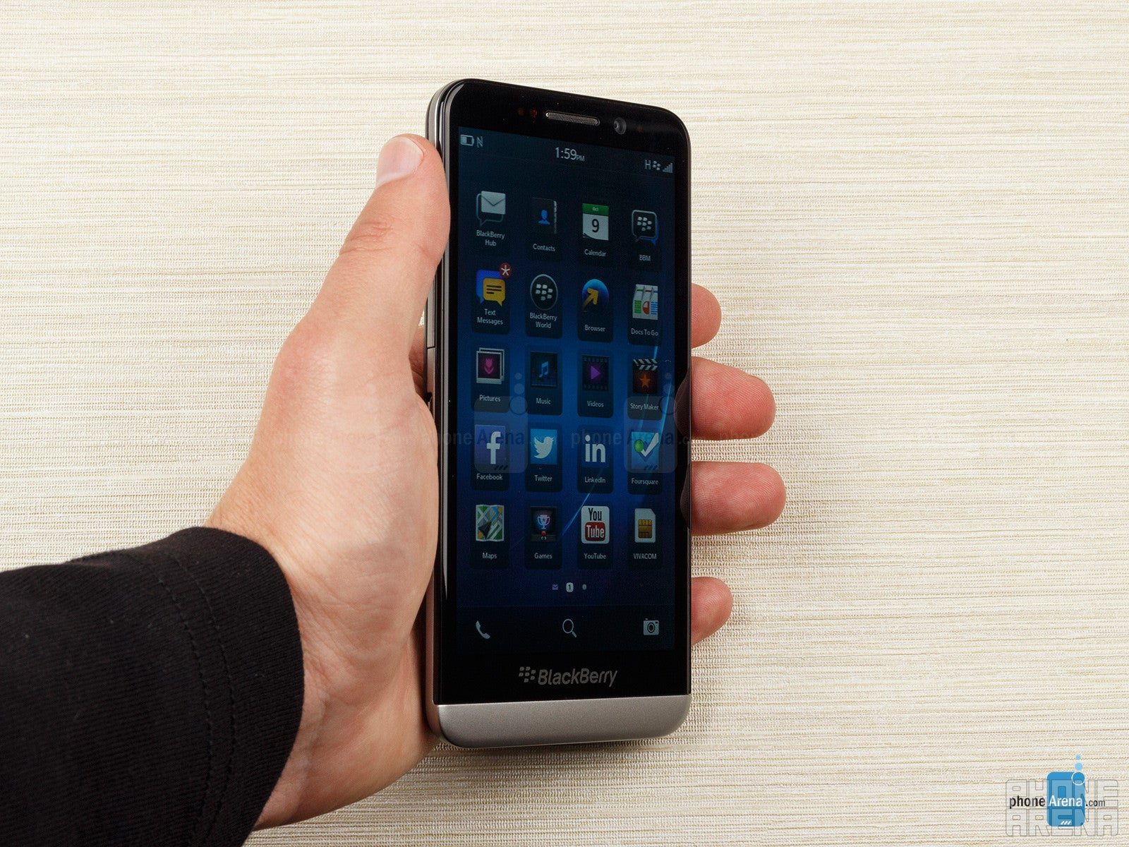 BlackBerry Z30 Review