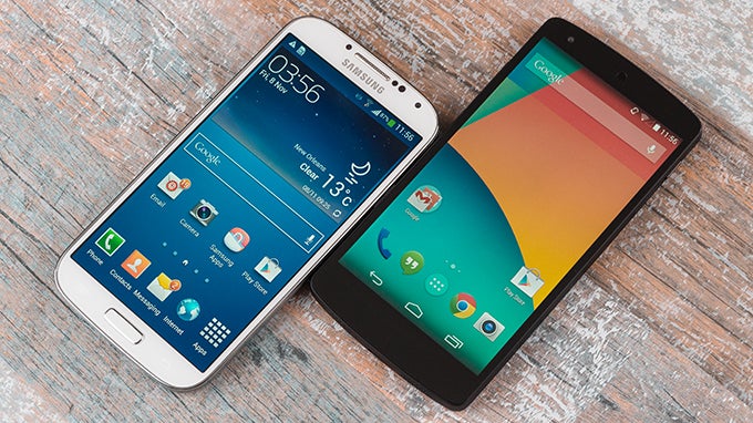 Google Nexus 5 vs Samsung Galaxy S4