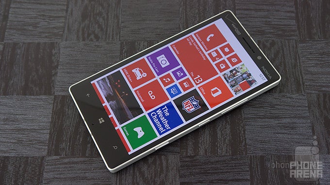 Nokia Lumia Icon Review