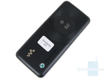 Sony Ericsson W880 specs - PhoneArena