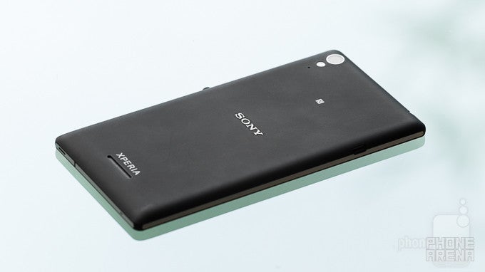 Телефон Sony D5103 Xperia T3 White