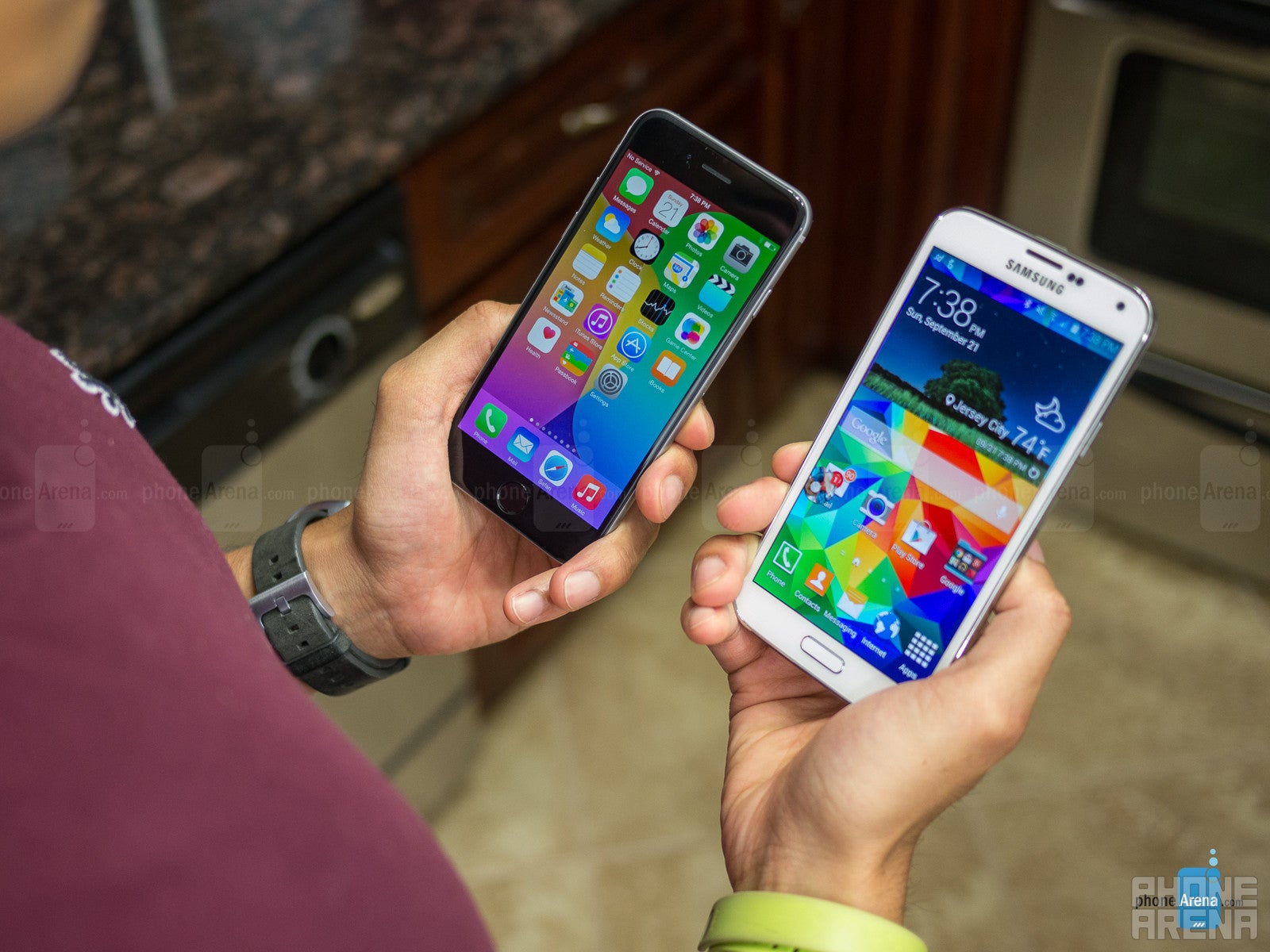 Apple iPhone 6 vs Samsung Galaxy S5