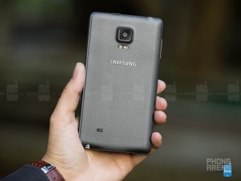 Samsung Galaxy Note Edge Review - PhoneArena Samsung Galaxy Note Edge Review - PhoneArena