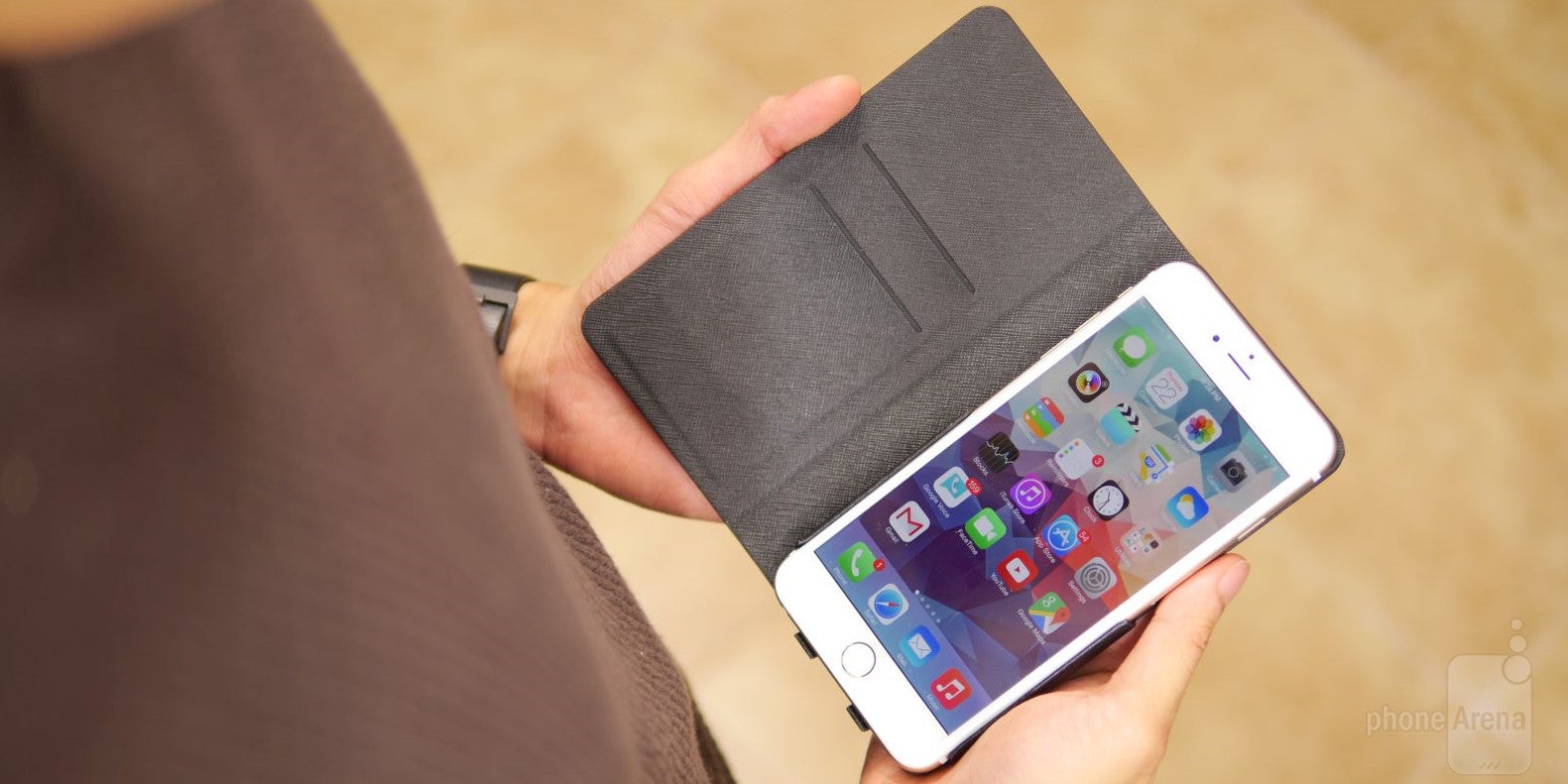 Griffin Wallet Case for Apple iPhone 6 Plus Review