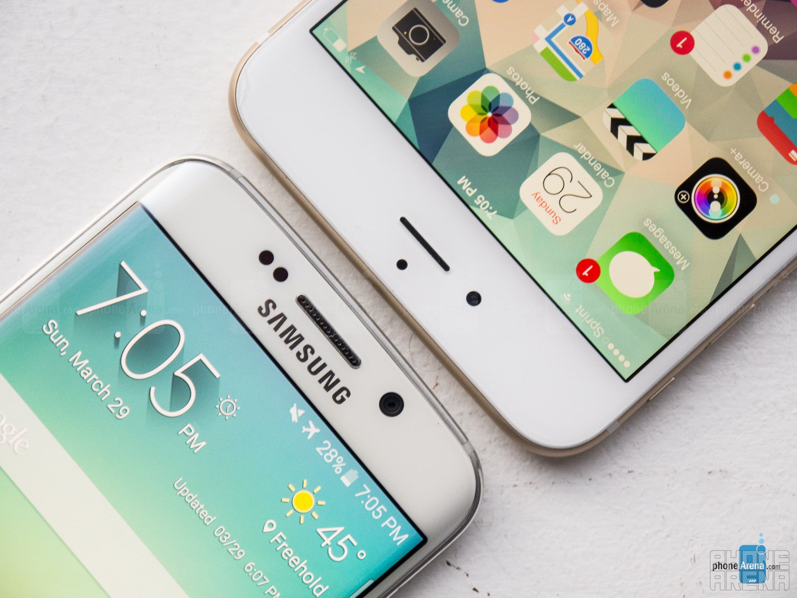 Samsung Galaxy S6 edge vs Apple iPhone 6 Plus