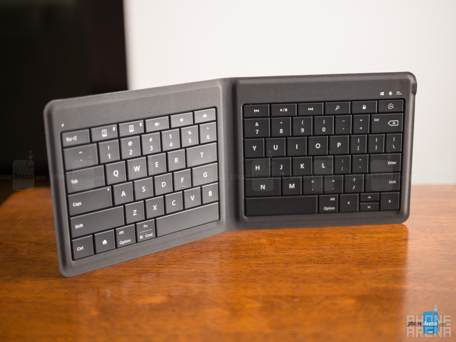 Microsoft Foldable Keyboard Review