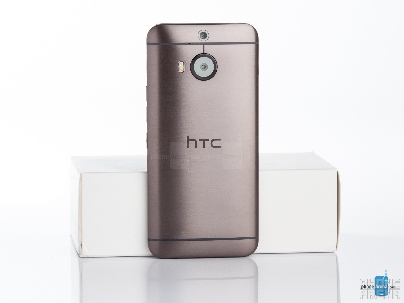 HTC One M9+ Review