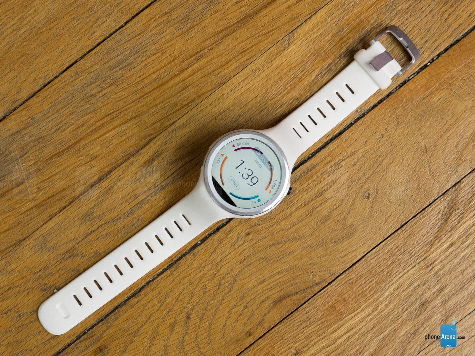 Moto 360 Sport Review PhoneArena