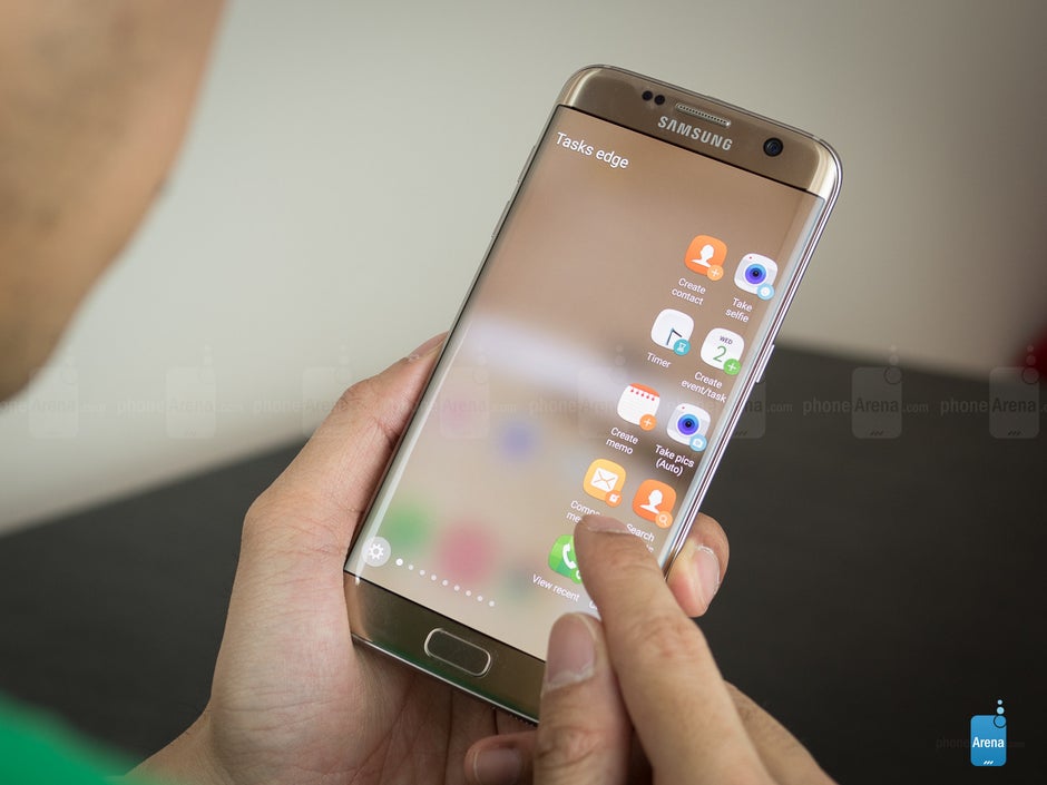 Hoe dan ook Beschuldigingen Controle Samsung Galaxy S7 edge Review - PhoneArena