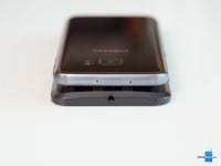 HTC-10-vs-Samsung-Galaxy-S7-Review005