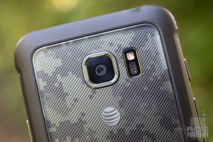 Samsung Galaxy S7 active Review