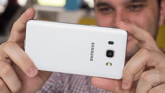Samsung Galaxy J5 (2016) Review