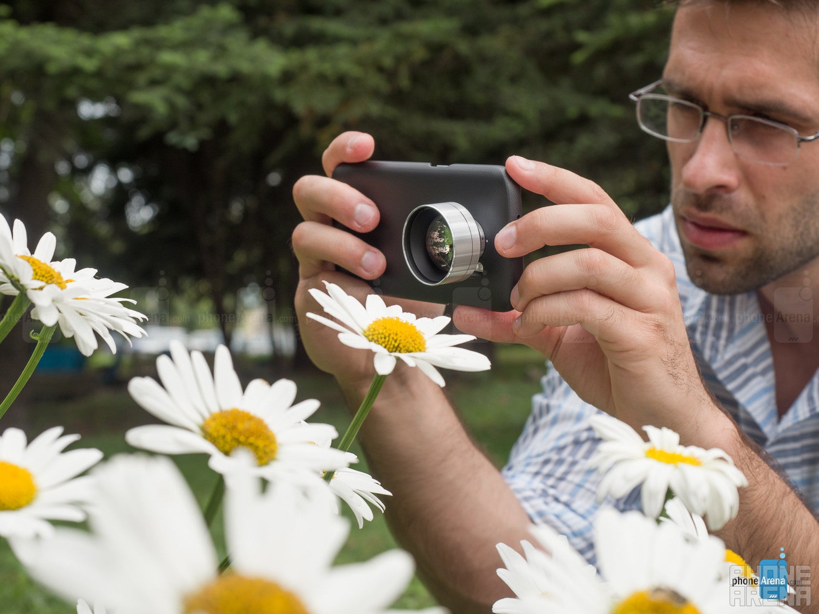 Samsung Galaxy S7 Lens Cover Review