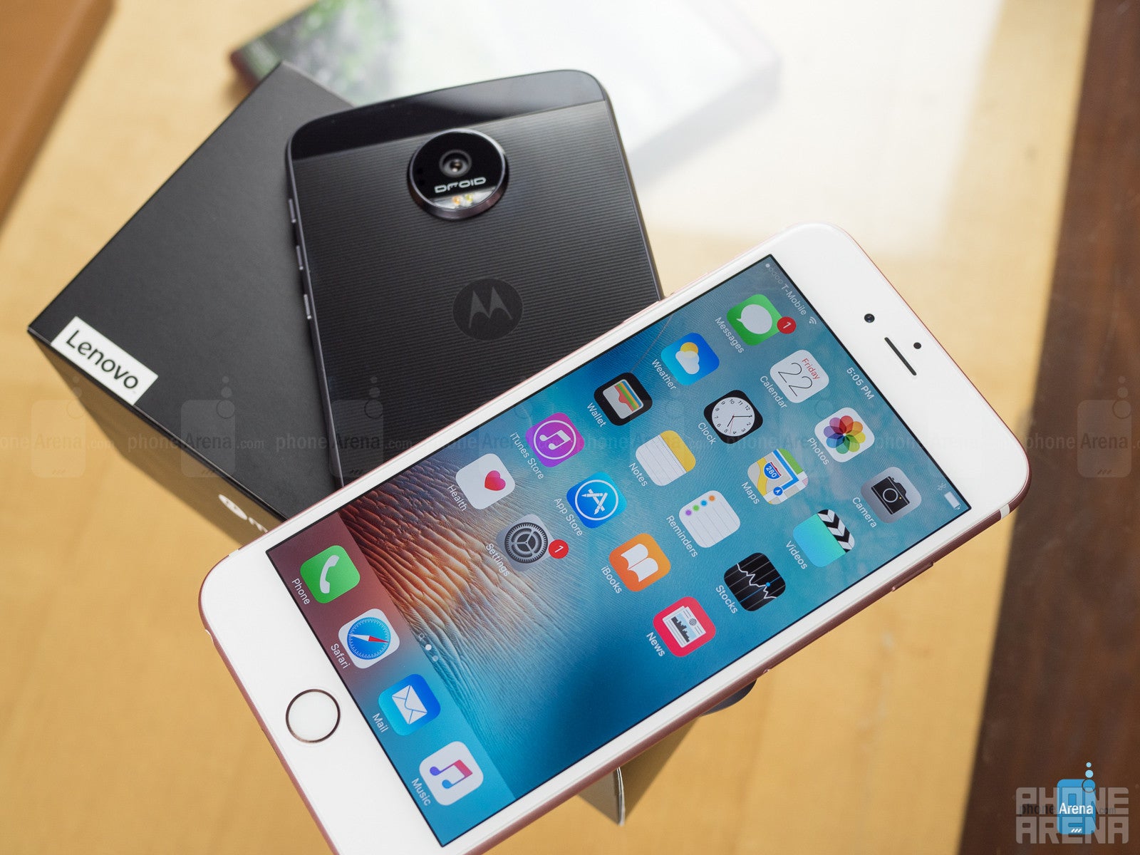 Moto Z Force Droid vs Apple iPhone 6s Plus