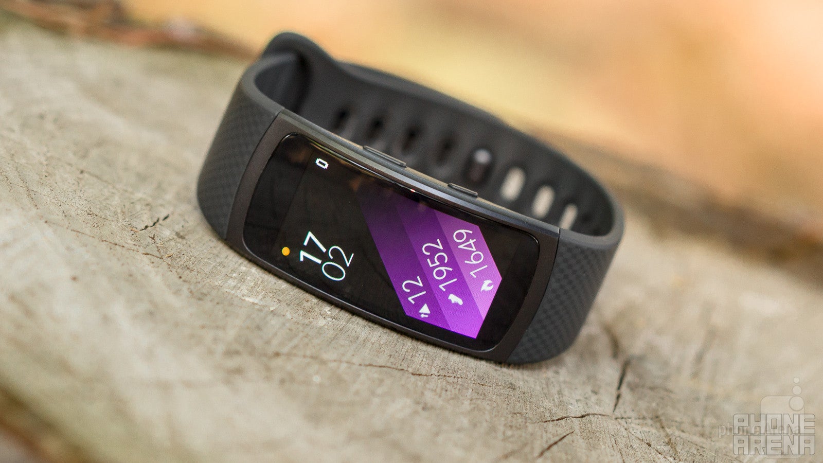 Samsung Gear Fit 2 fitness band Review