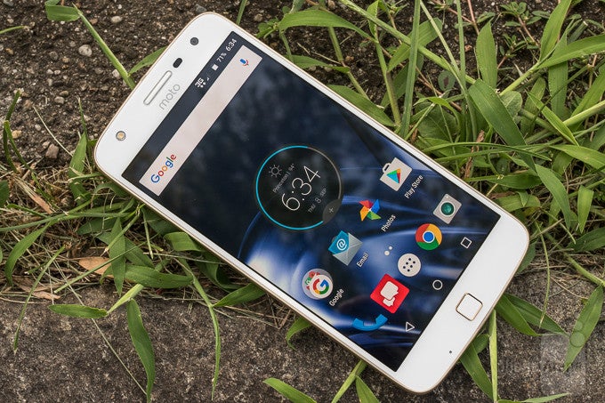 Moto Z Play Droid Review