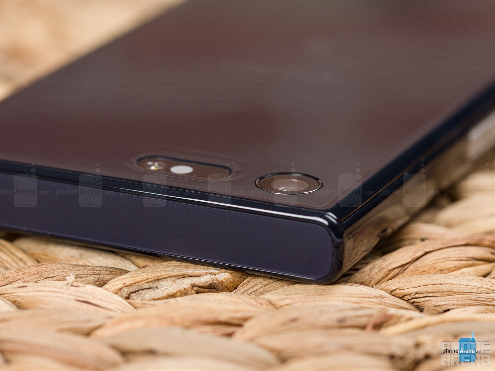 Sony Xperia X Compact Review