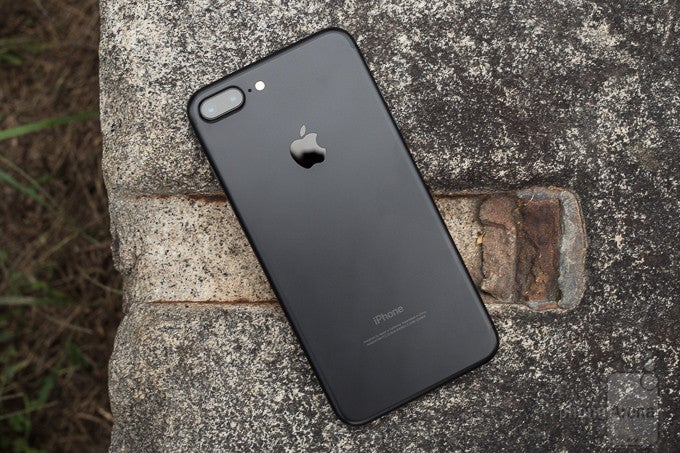 Apple iPhone 7 Plus Review - PhoneArena