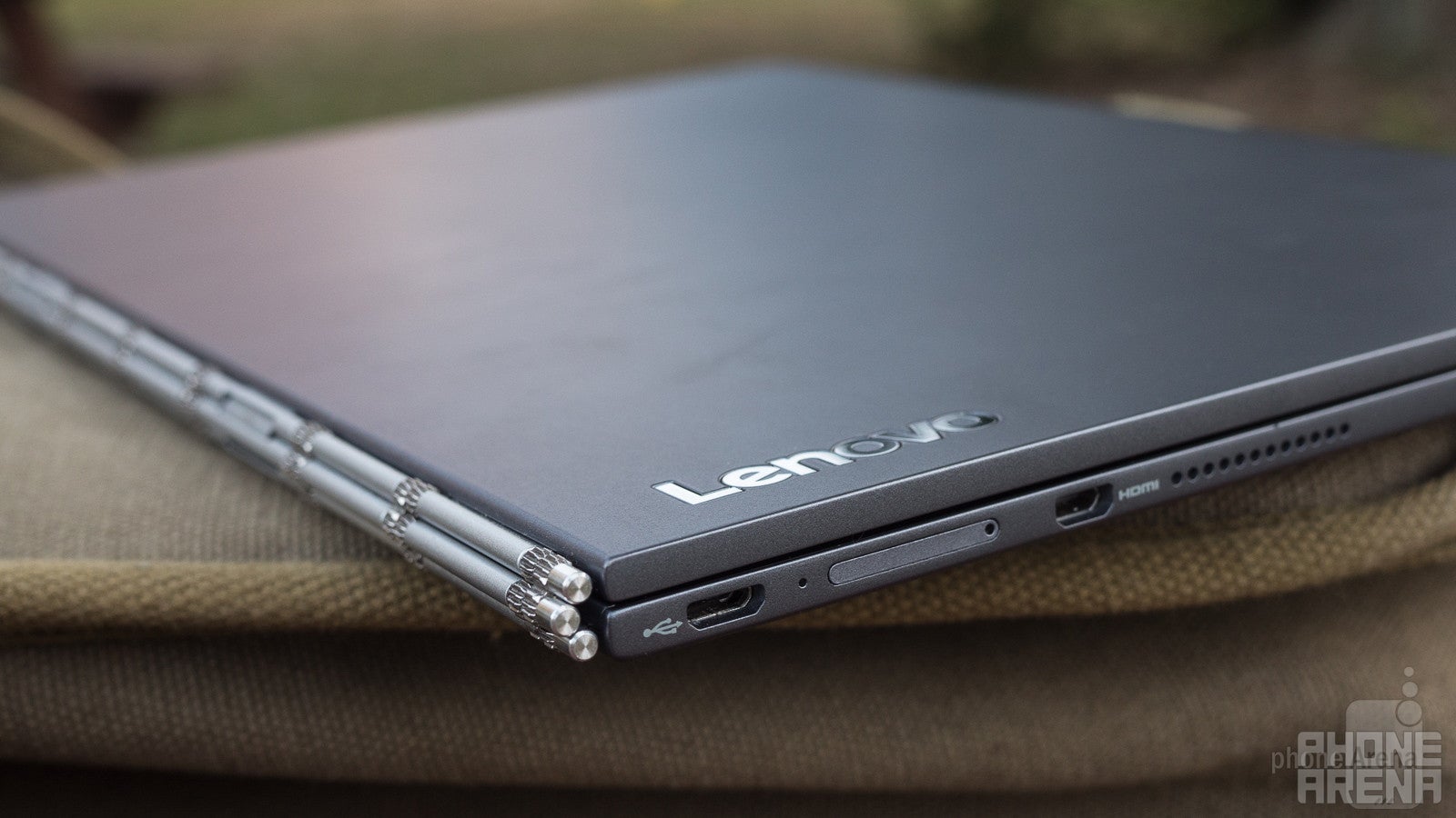 Lenovo Yoga Book Review