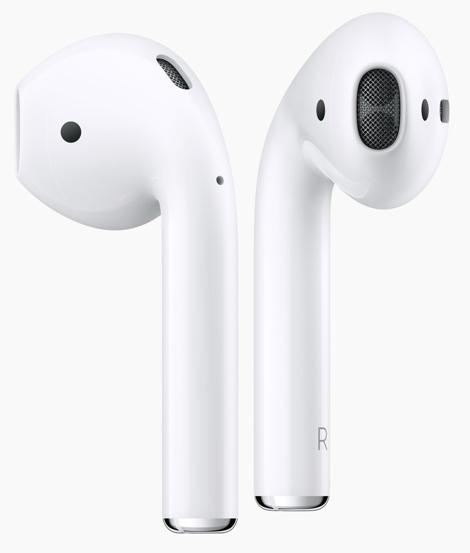 Apple AirPods Review