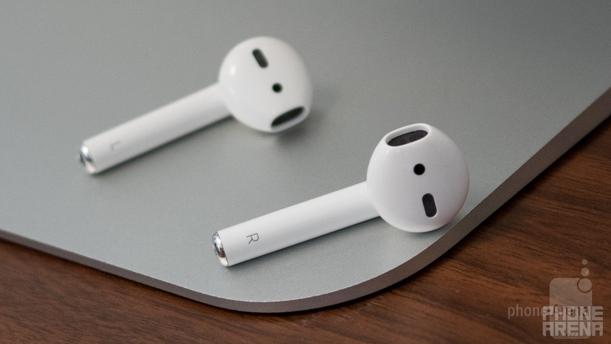 Apple AirPods Review