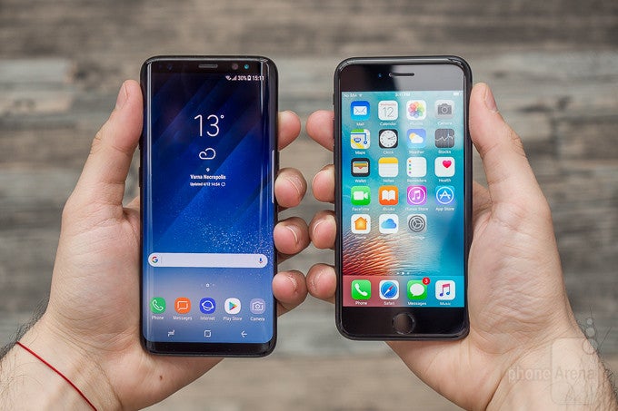 Samsung Galaxy S8 vs Apple iPhone 7