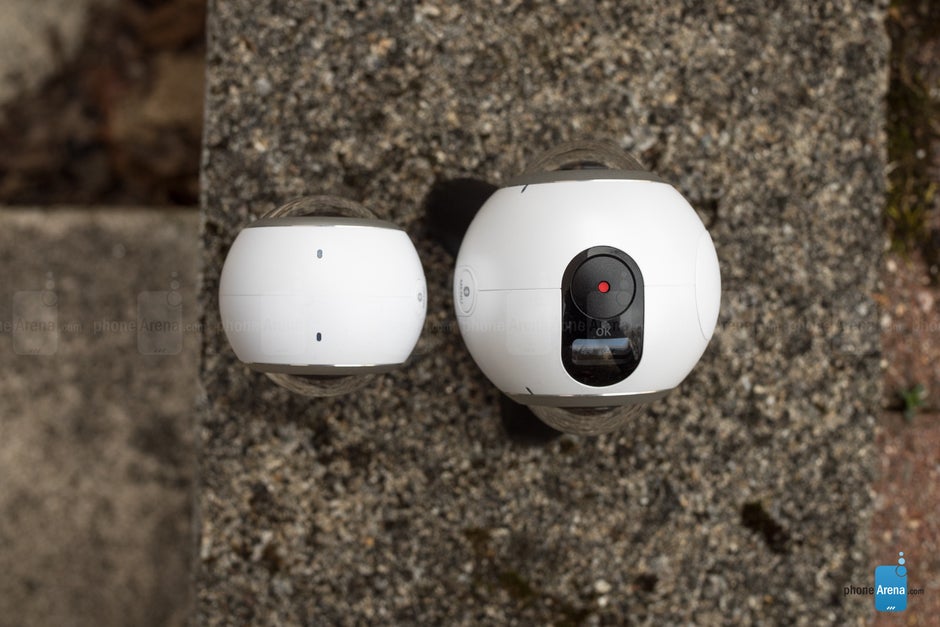 The new Gear 360 is much more compact than last year's - Samsung Gear 360 (2017) Review