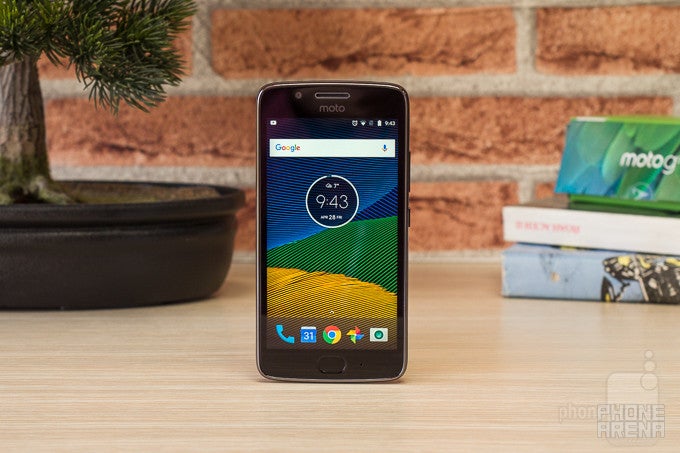 Motorola Moto G5 Review