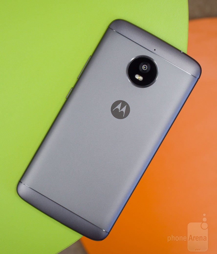 moto e4 plus camera price